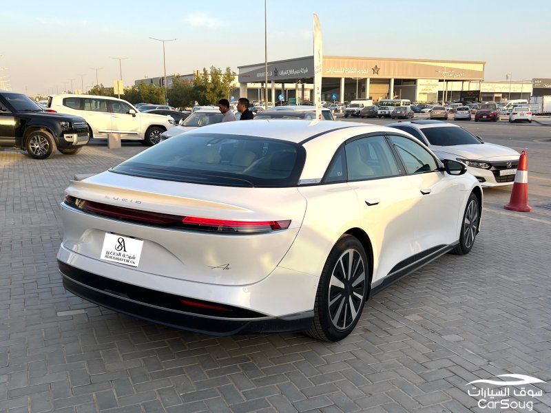 لوسيد اير بيور موديل 2024