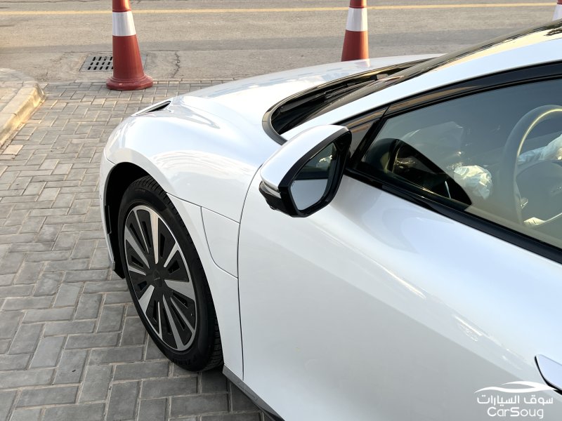 لوسيد اير بيور موديل 2024