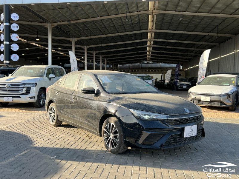 ام جي MG 5 ستاندرد موديل 2025