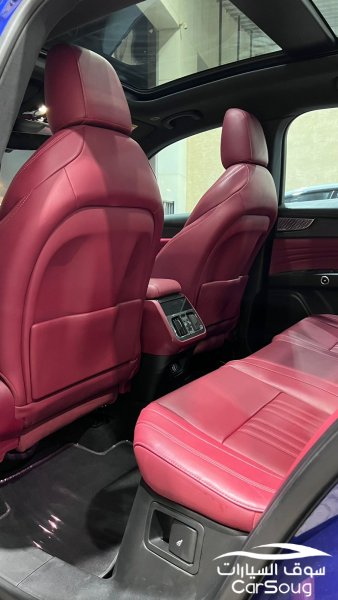 مازيراتي جريكاليه مودينا موديل 2023 فئة نايت بكج