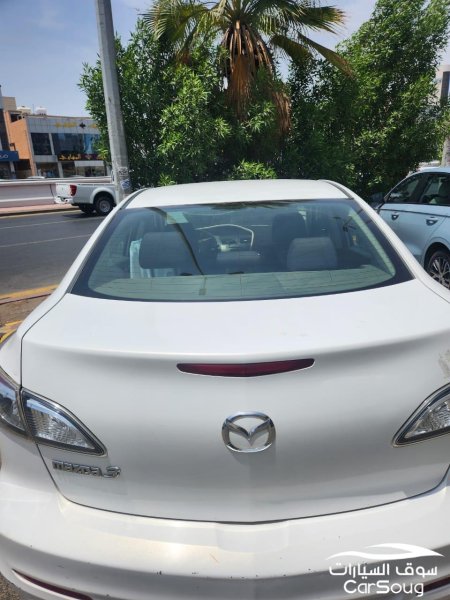 مازدا 3 ستاندرد موديل 2014