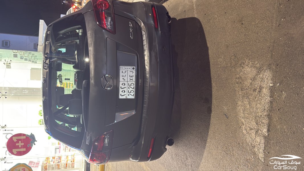 مازدا CX9 نص فل موديل 2015