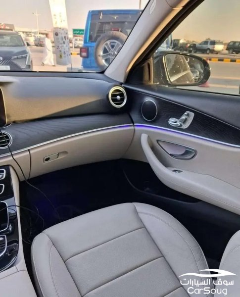 مرسيدس بنز E 300 موديل 2018 جفالي