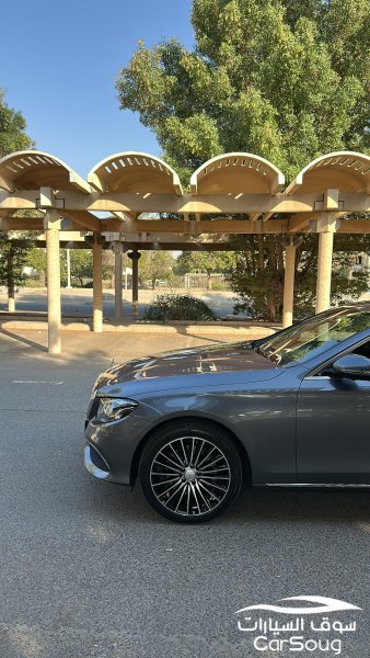 مرسيدس E300 موديل 2020 نظيفة