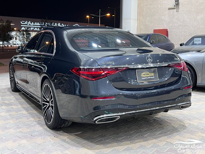 مرسيدس بنز S580 وارد خليجي موديل 2022