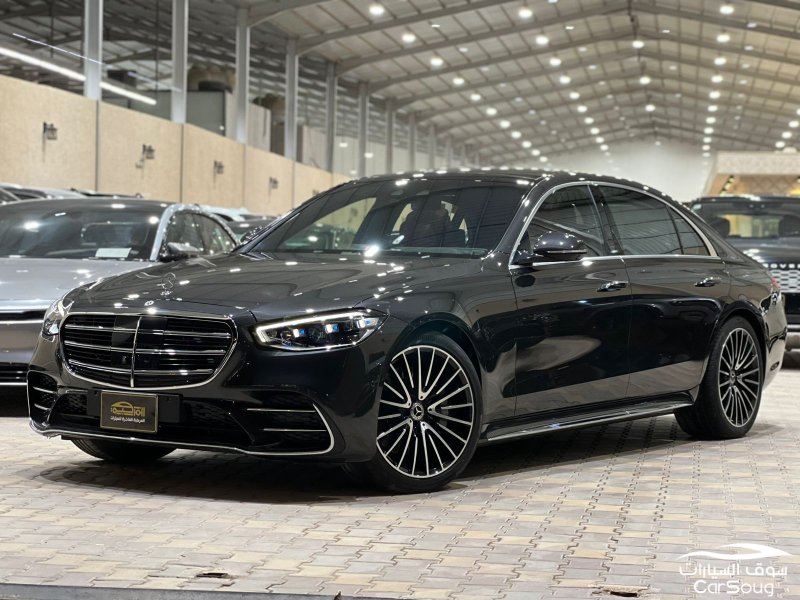 مرسيدس بنز S580 وارد خليجي موديل 2022