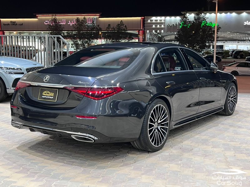 مرسيدس بنز S580 وارد خليجي موديل 2022