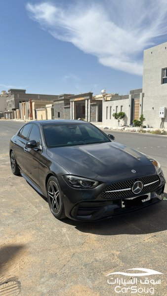 مرسيدس موديل 2023  c200