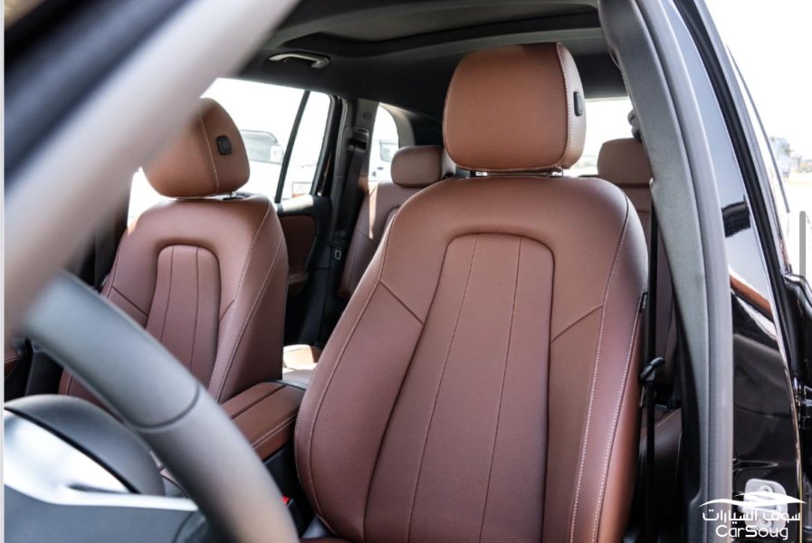 مرسيدس بنز GLB 200 موديل 2025