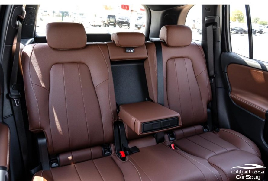 مرسيدس بنز GLB 200 موديل 2025