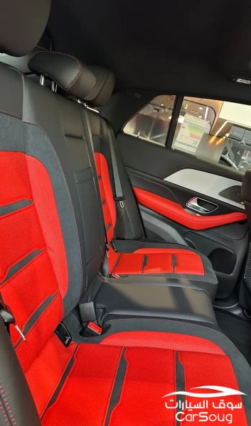 مرسيدس بنز GLE 53 4MATIC  توين توربو موديل 2025
