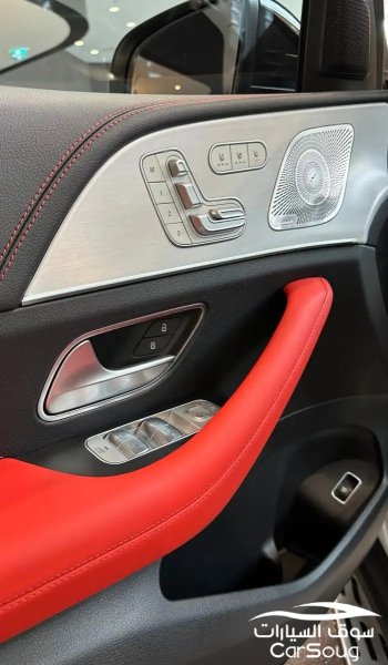 مرسيدس بنز GLE 53 4MATIC  توين توربو موديل 2025