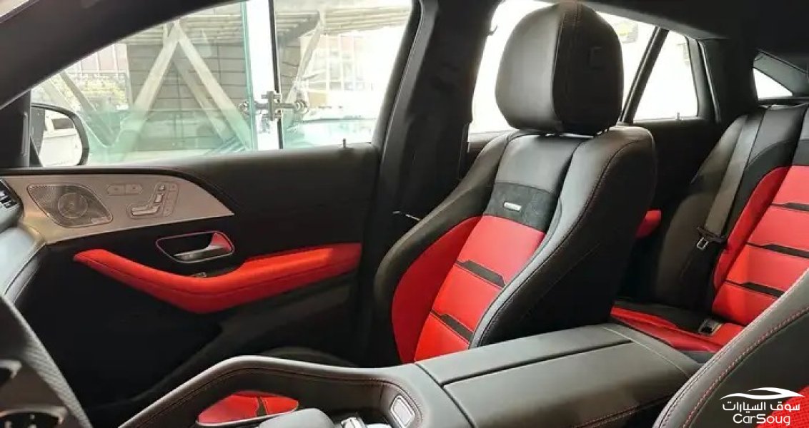 مرسيدس بنز GLE 53 4MATIC  توين توربو موديل 2025
