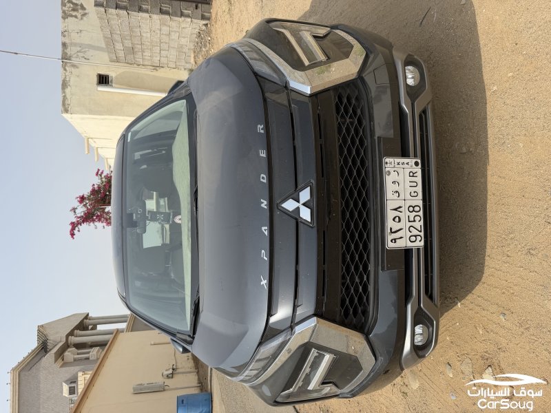 ميستوبيشي اكسباندر 2025 نظيفة جداً