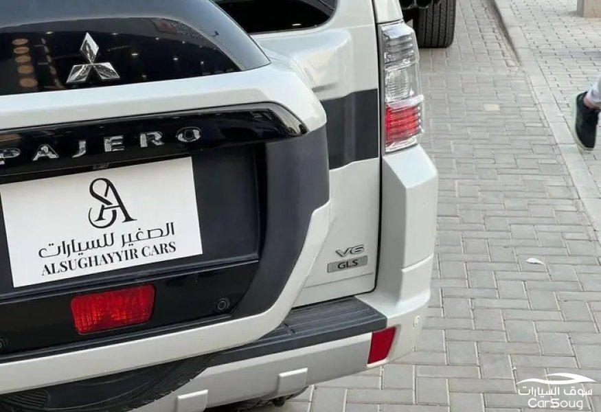 ميتسوبيشي باجيرو بدي وكاله 3.5 موديل 2017