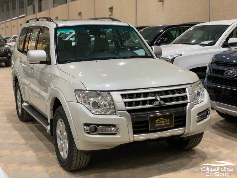 ميتسوبيشي باجيرو فل كامل 3.5 موديل 2018