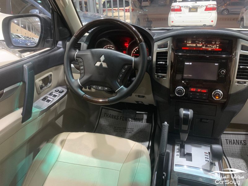 ميتسوبيشي باجيرو فل كامل 3.5 موديل 2018