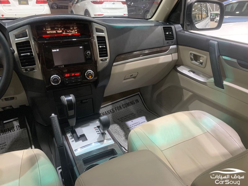 ميتسوبيشي باجيرو فل كامل 3.5 موديل 2018