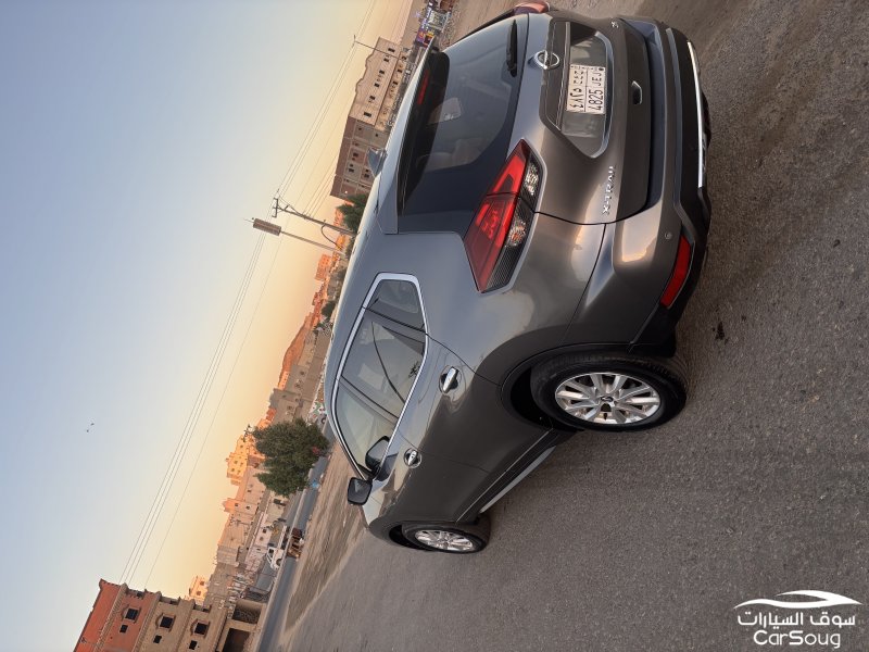 نيسان إكس تريل2021  دبل 7 ركاب نظيف