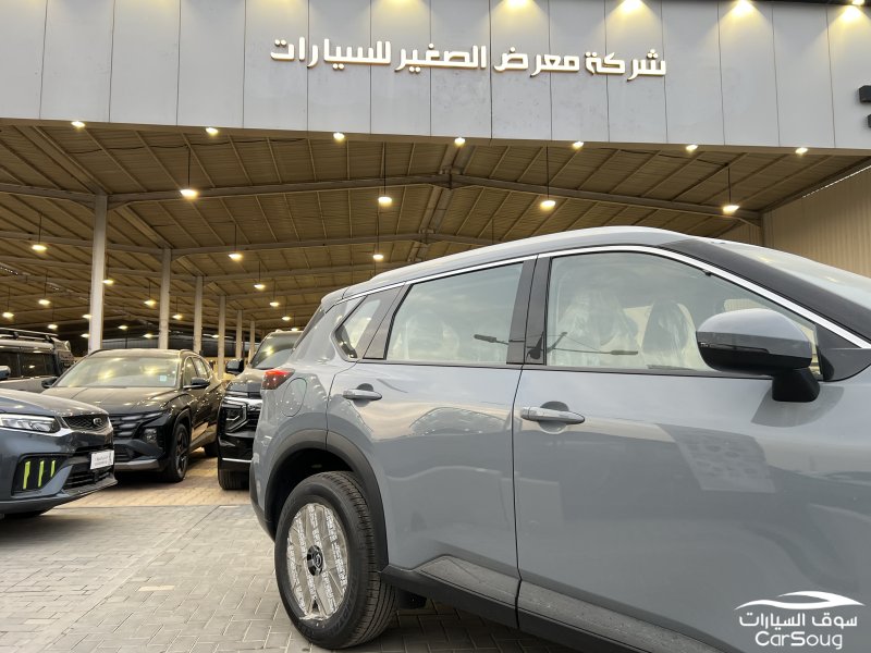 نيسان اكس تريل اس 4X2 موديل 2026