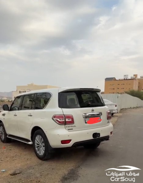 نيسان باترول LE موديل 2017 بحاله ممتازه