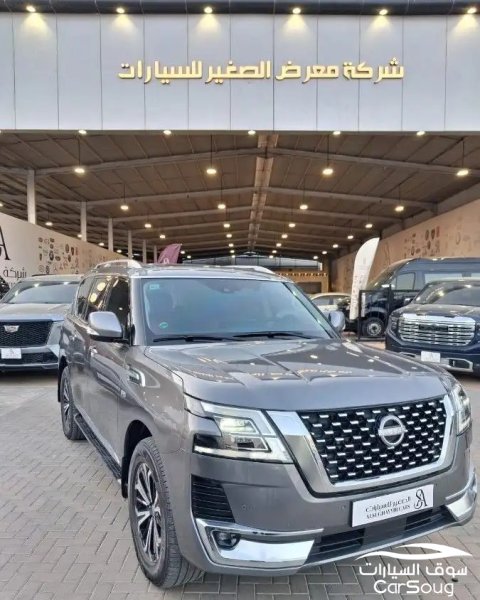 نيسان باترول تيتانيوم موديل 2023