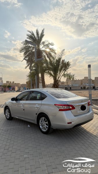 نيسان سنترا