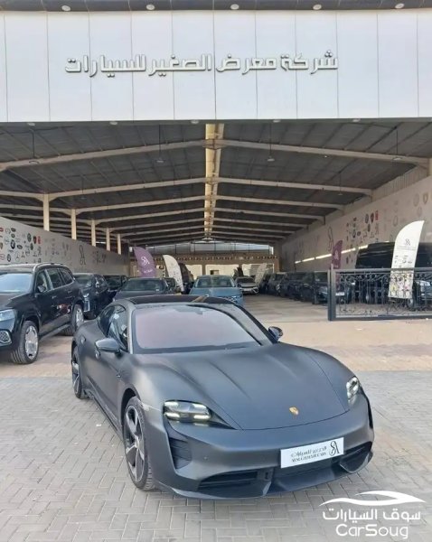بورش تايكان تيربو موديل 2021