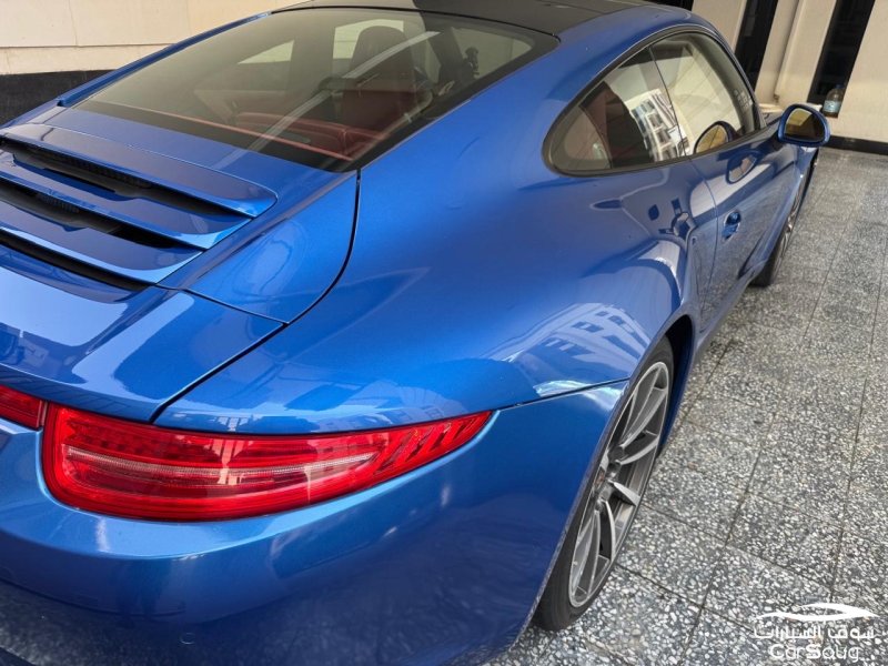 بورش كاريرا 4