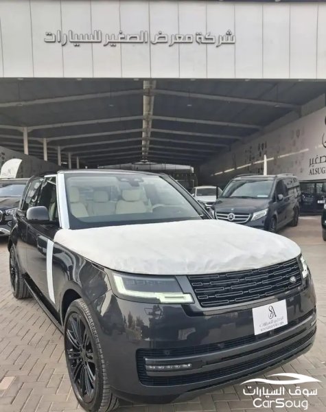 رنج روفر HSE V6 موديل 2026 شبه جديده
