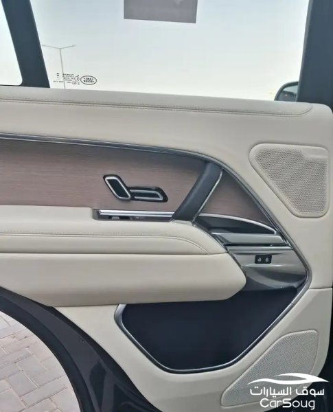 رنج روفر HSE V6 موديل 2026 شبه جديده