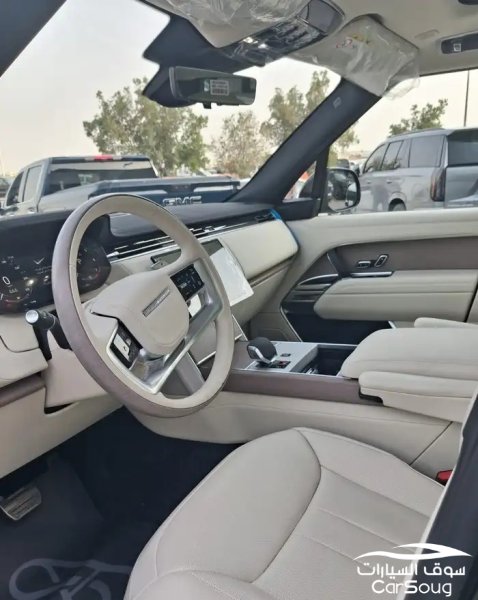 رنج روفر HSE V6 موديل 2026 شبه جديده