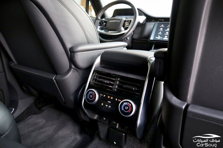 رنج روفر اوتوبيوجرافي بلاك اديشن موديل 2022