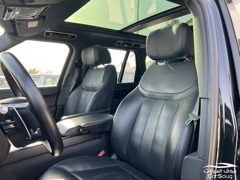 رنج روفر اوتوبيوجرافي بلاك اديشن موديل 2022