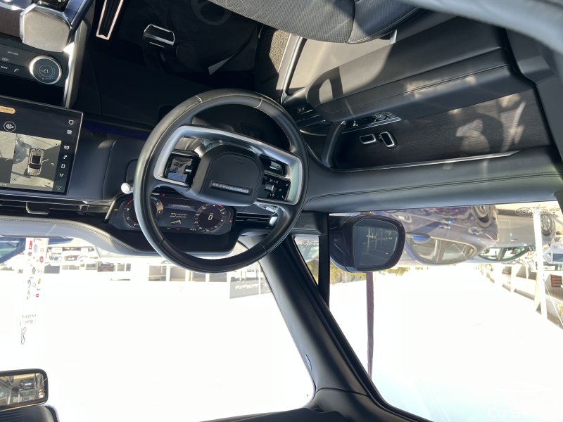 رنج روفر اوتوبيوجرافي بلاك اديشن موديل 2022