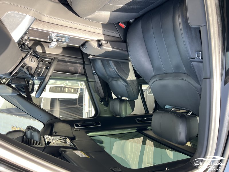 رنج روفر اوتوبيوجرافي بلاك اديشن موديل 2022