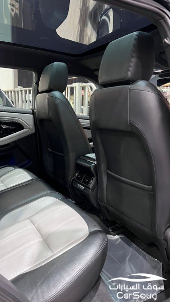 رنج روفر ايفوك 4 سلندر تيربو P200 آر داينمك موديل 2022