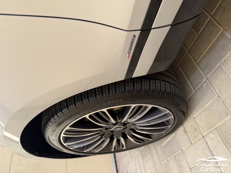 رنج روفر فيلار آر ديناميك اس موديل 2019