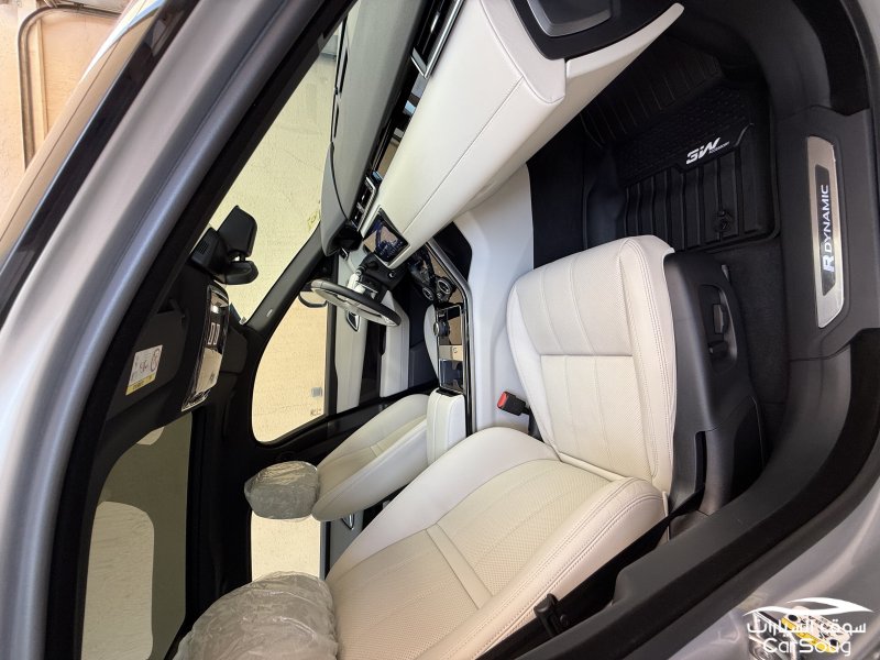 رنج روفر فيلار آر ديناميك اس موديل 2019