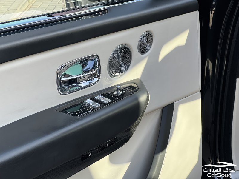 رولز رويس كولينان بلاك ايدج موديل 2021