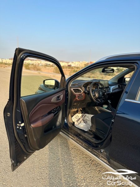 سوزىكي فرونكس فل كامل GLX (2025) مالك أول للتنازل