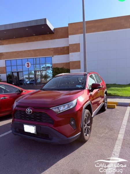 RAV4 XLE