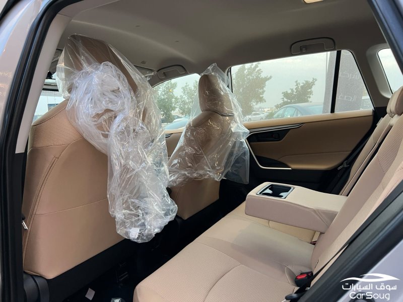 تويوتا راف فور XLE هايبرد موديل 2025