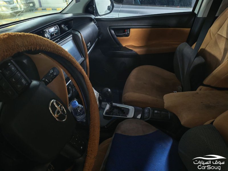 تويوتا فورشنر GX2 4X2 موديل 2022