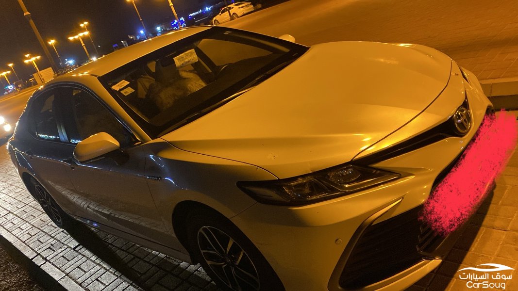 كامري هايبرد 2022 LE