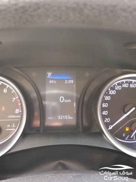 تويوتا كامري LE موديل 2024