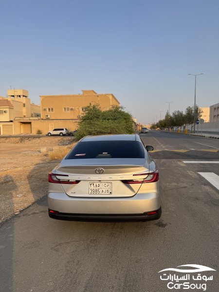 كامري 2025 نص فل بنزين سعودي