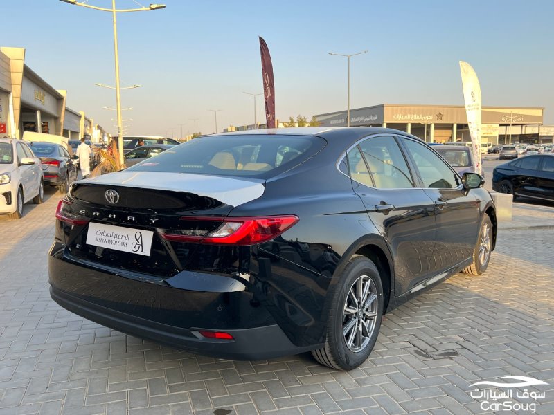 تويوتا كامري E موديل 2026 جديده