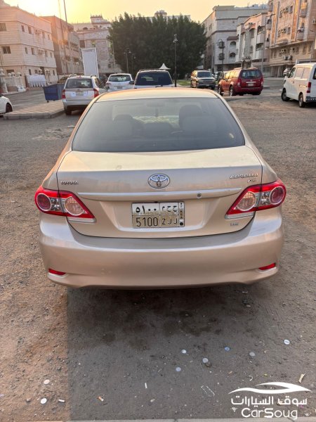 corola 2013 good condition