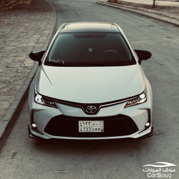 كورولا نظيفه فل كامل للبيع